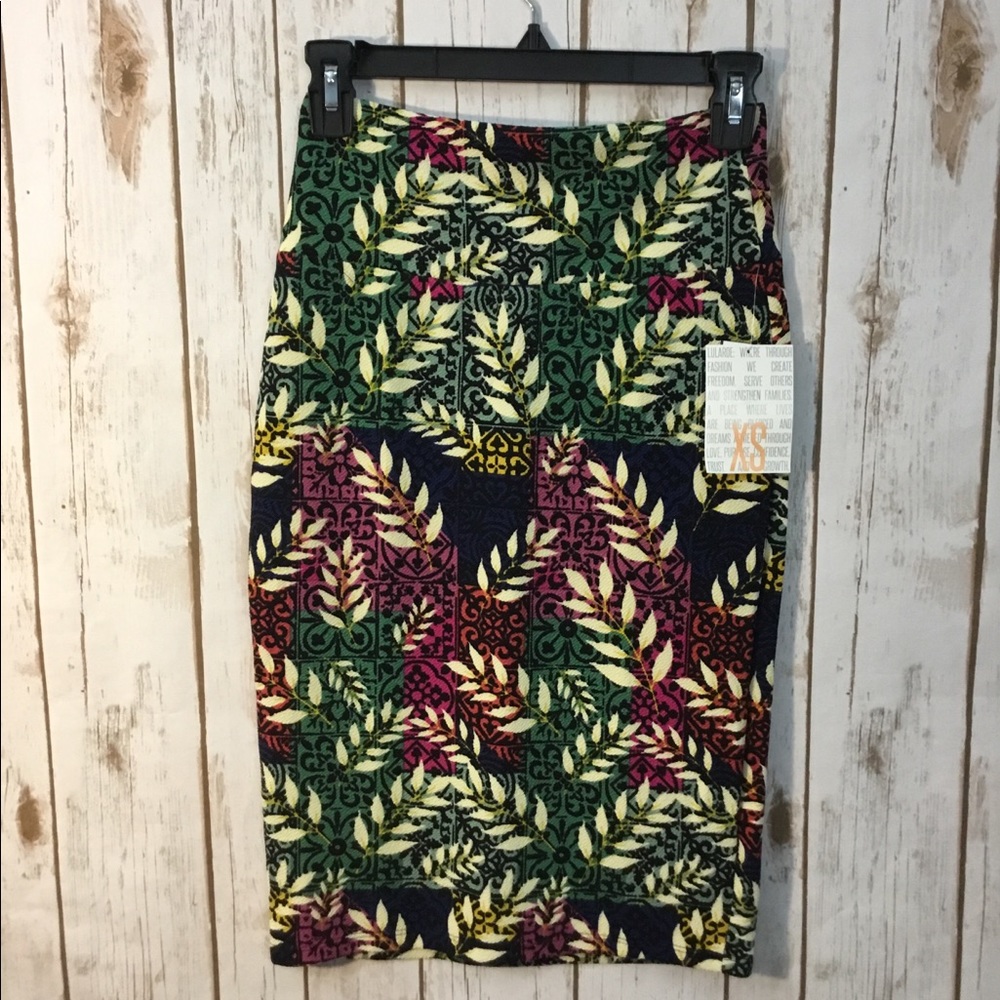 NWT XS Pencil Skirt